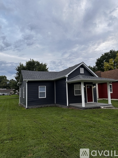 821 Morris Avenue 3 Beds Single Family Home for Rent - Photo gallery 2