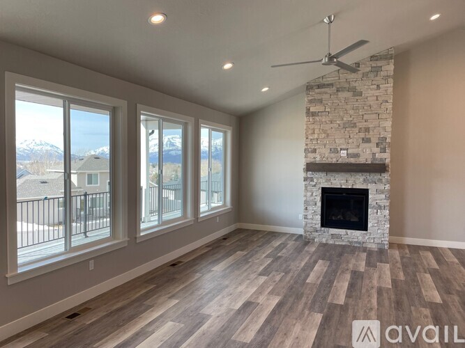 1354 East 670 North 7 Beds Single Family Home for Rent - Photo gallery 5