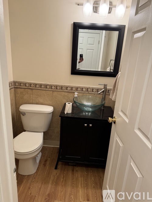 3 Eaton Court 2 Beds Townhouse for Rent - Photo gallery 3