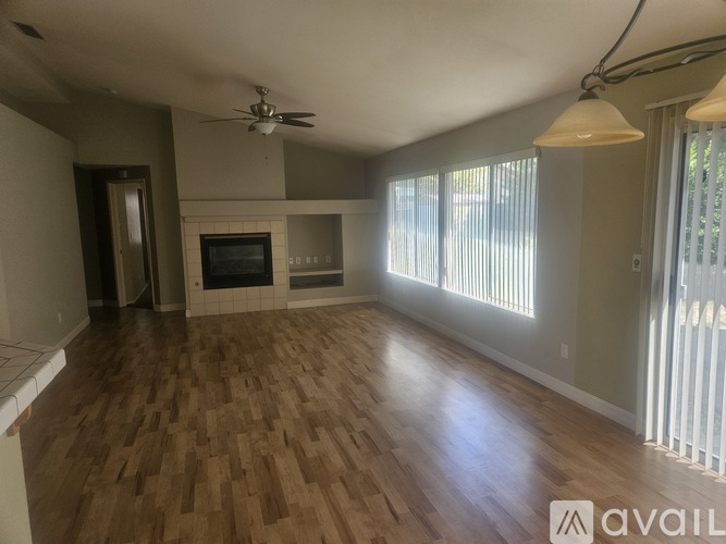 4220 Orchard Hills Dr 3 Beds Single Family Home for Rent - Photo gallery 3