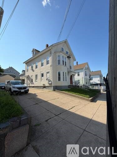 36 Pine St 2 Beds Apartment for Rent