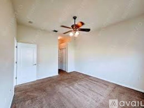 2533 Stanhope Dr 3 Beds Apartment for Rent