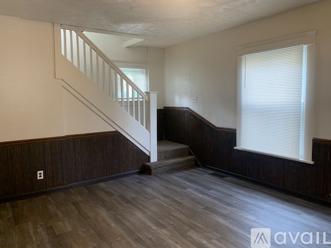 2724 Daleford Ave NE 3 Beds Single Family Home for Rent - Photo gallery 3