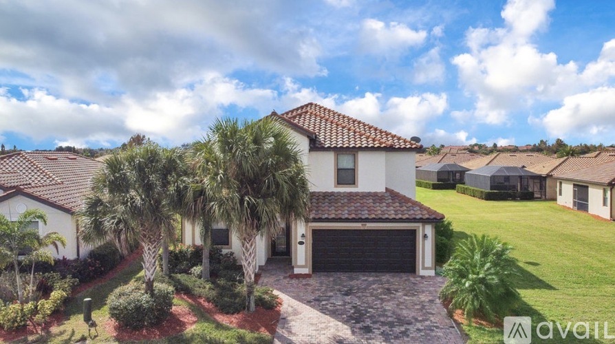 6914 Quiet Creek Drive 6 Beds Single Family Home for Rent - Photo gallery 5