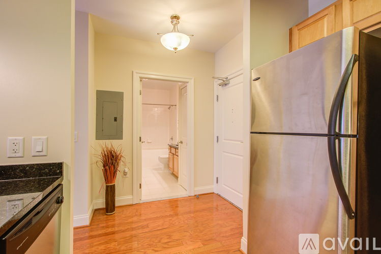 38 Maryland Avenue 1 Condo for Rent - Photo gallery 2