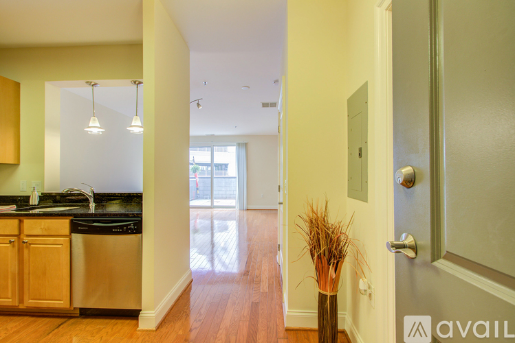 38 Maryland Avenue 1 Condo for Rent - Photo gallery 5