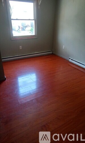 264 Laurel St 1 Apartment for Rent