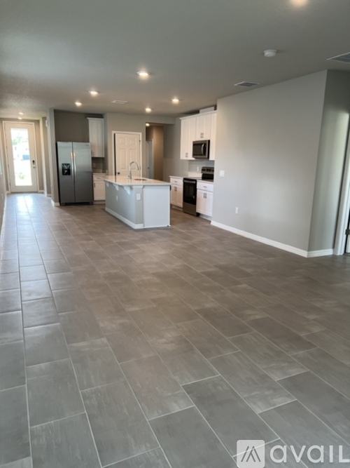 953 Rivers Crossing Street 4 Beds Single Family Home for Rent - Photo gallery 1