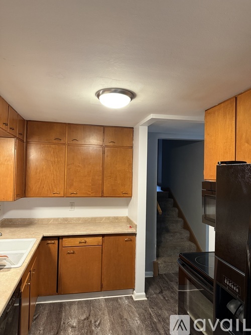 1704 Monterey Court 4 Beds Single Family Home for Rent - Photo gallery 2