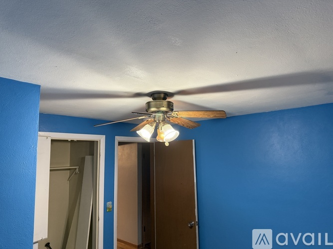 1704 Monterey Court 4 Beds Single Family Home for Rent - Photo gallery 5