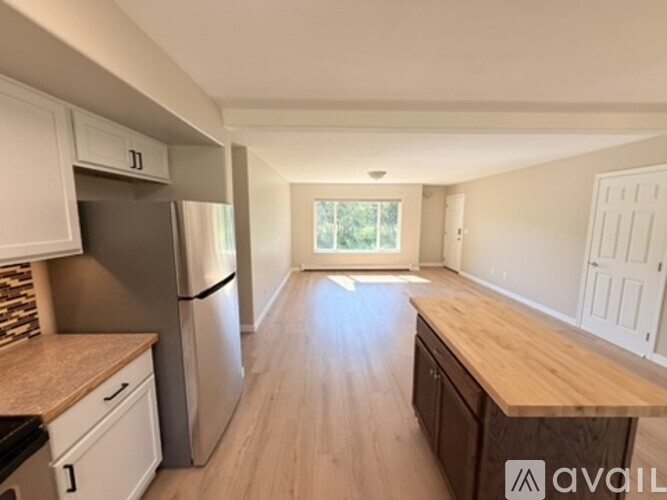 345 East Victor Circle 3 Beds Apartment for Rent - Photo gallery 4
