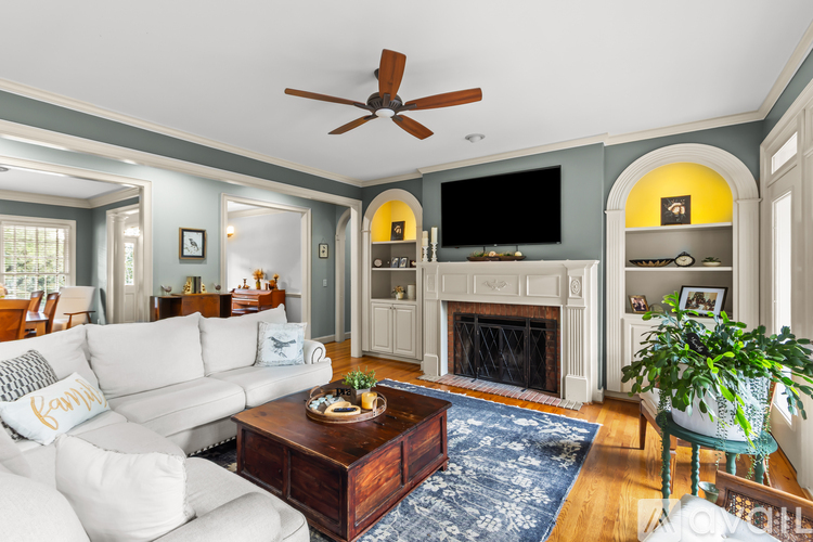 219 Sheffield Rd 6 Beds Single Family Home for Rent - Photo gallery 2