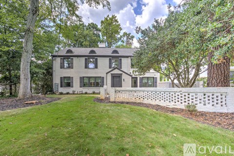 83 26Th Street Northwest 3 Beds Apartment for Rent