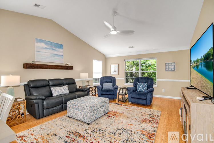 1001 Blue Stem Dr 3 Beds Condo for Rent - Photo gallery 5