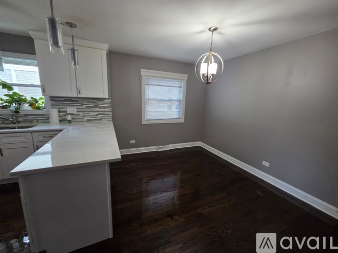 9825 South Albany Avenue 5 Beds Single Family Home for Rent - Photo gallery 4