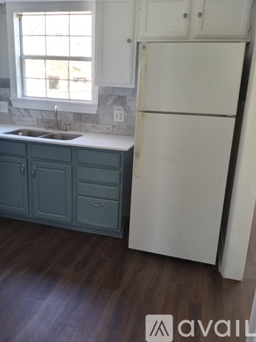 3129 Willing Avenue 2 Beds Single Family Home for Rent - Photo gallery 3