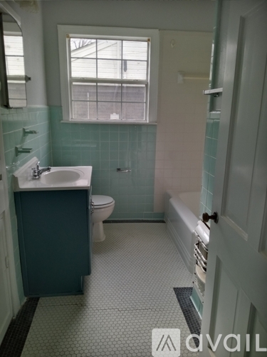 3129 Willing Avenue 2 Beds Single Family Home for Rent - Photo gallery 4