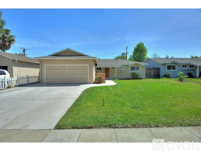 5006 Capistrano Avenue 3 Beds Single Family Home for Rent - Photo gallery 1
