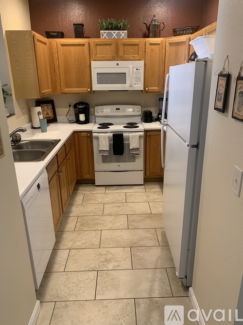 2760 West Greens Court 3 Beds Condo for Rent - Photo gallery 4
