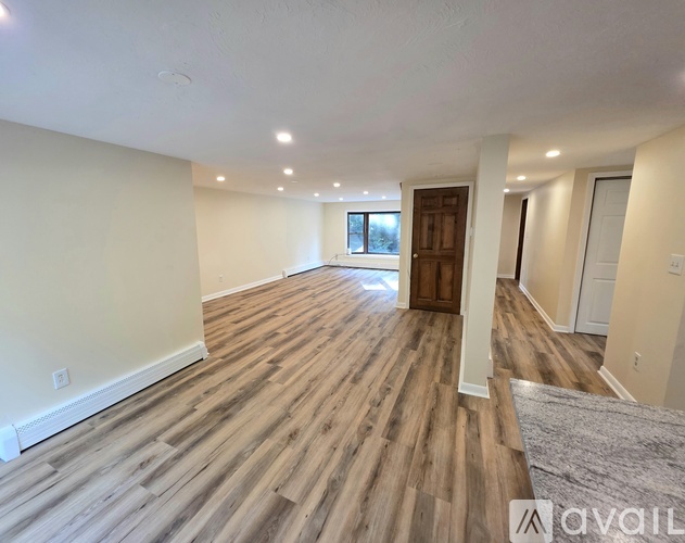 202 Alger St 4 Beds Apartment for Rent - Photo gallery 4