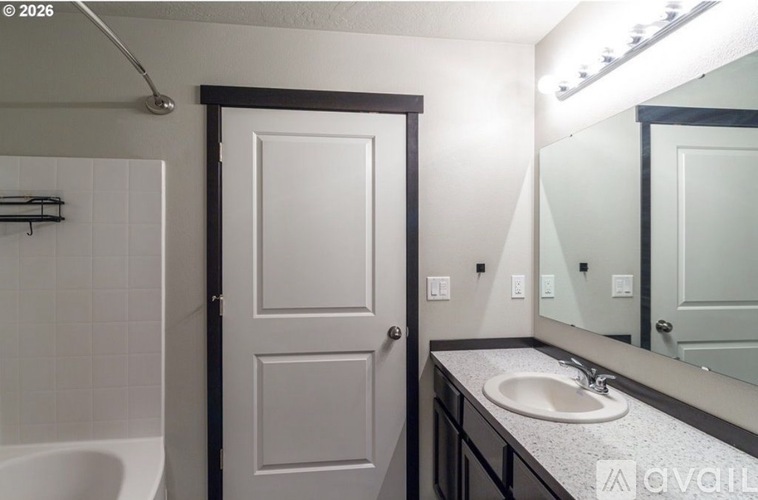 2766 Thrush St. 3 Beds Single Family Home for Rent - Photo gallery 4