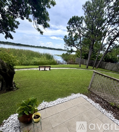 10103 Sailwinds Boulevard North 3 Beds Condo for Rent - Photo gallery 1