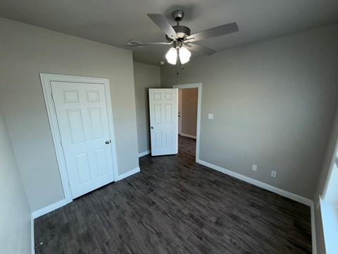 624 Wrigley Lane 2 Beds Apartment for Rent