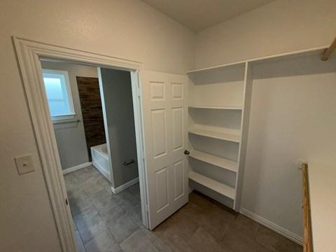 624 Wrigley Lane 2 Beds Apartment for Rent