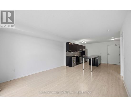 1116 - 19 SINGER COURT 1 Apartment, Condo, Home for Rent - Photo gallery 5