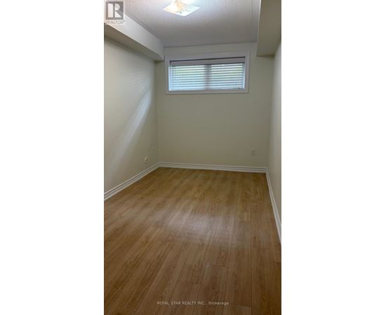 31 - 200 VETERANS DRIVE S 3 Beds Condo, Home, Townhouse for Rent - Photo gallery 3