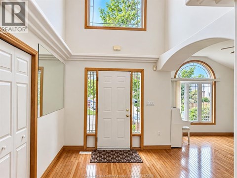 512 JOHN HARVEY 5 Beds Apartment for Rent