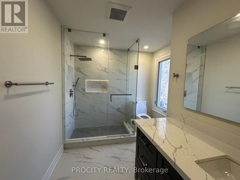 ROOM 1 - 3366 MULCASTER ROAD 1 Apartment for Rent