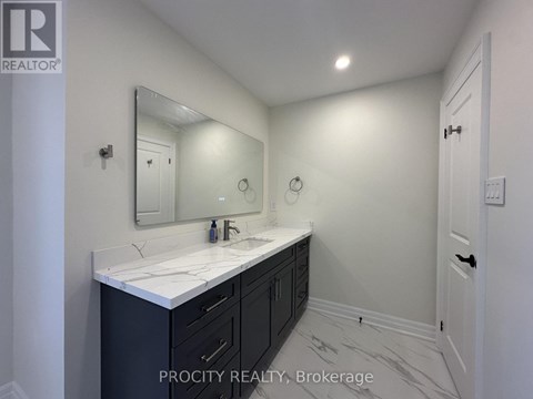 ROOM 1 - 3366 MULCASTER ROAD 1 Apartment for Rent