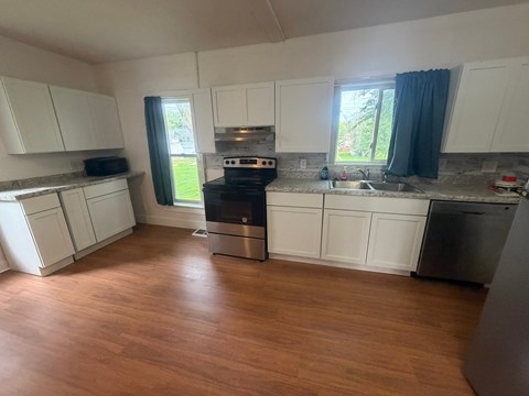 612 Prairie St 3 Beds Apartment for Rent