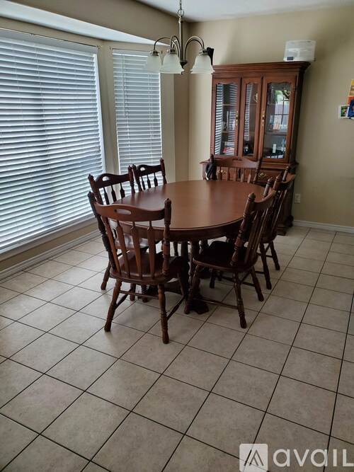 1522 Strasburg Cir 4 Beds Single Family Home for Rent - Photo gallery 5