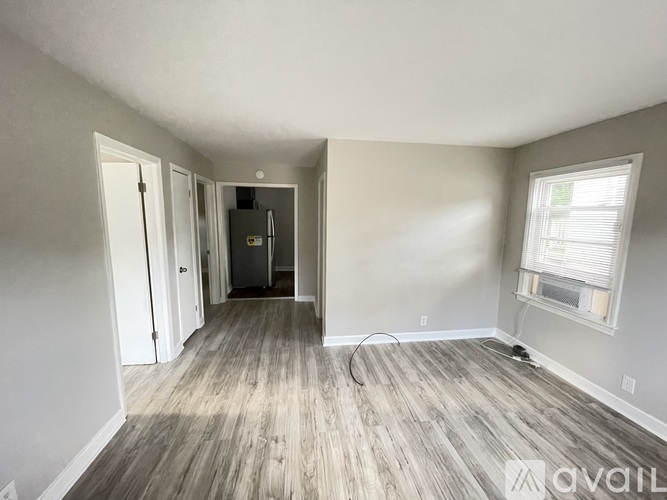1028 Mc Arthur Ave 2 Beds Apartment for Rent - Photo gallery 2