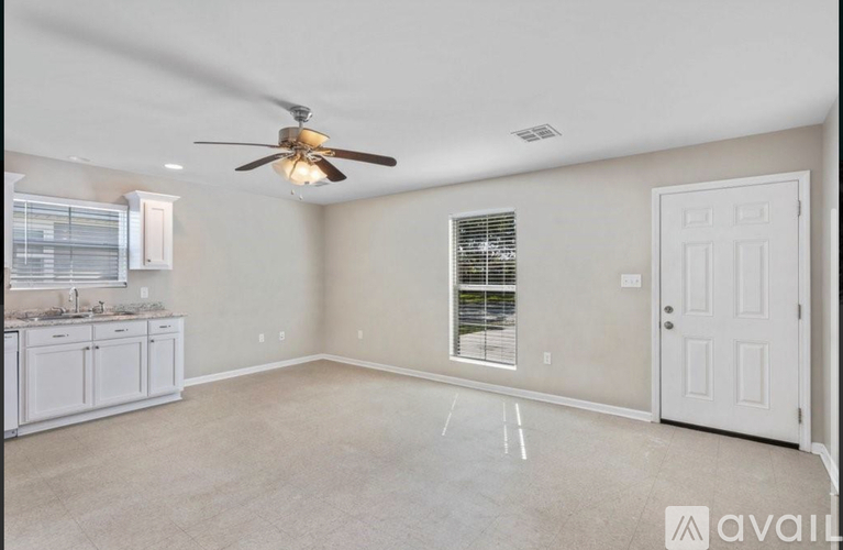 918 Brady Street 2 Beds Apartment for Rent - Photo gallery 2