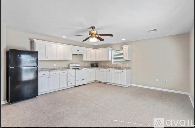 918 Brady Street 2 Beds Apartment for Rent - Photo gallery 3
