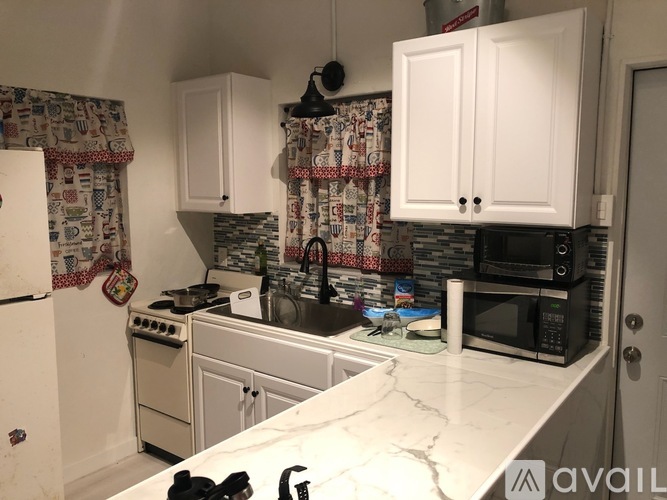 22 1st Avenue 1 Apartment for Rent - Photo gallery 4