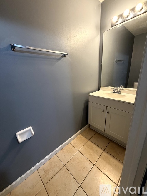 6643 Fairway Ave 3 Beds Single Family Home for Rent - Photo gallery 4
