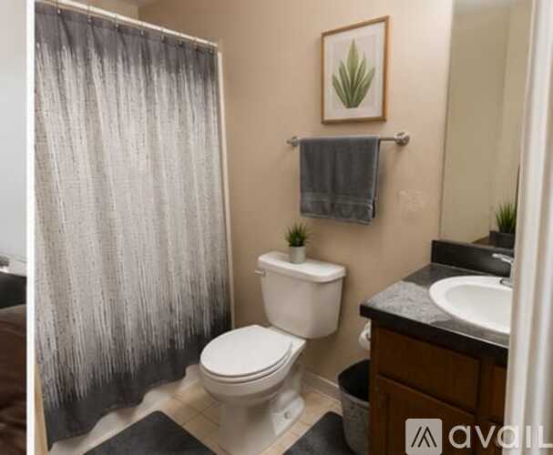 460 Echo Ln 2 Beds Apartment for Rent - Photo gallery 4