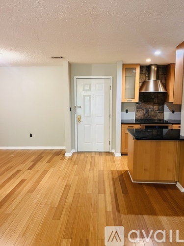 4210 Pine Heights Drive Northeast 2 Beds Condo for Rent - Photo gallery 4