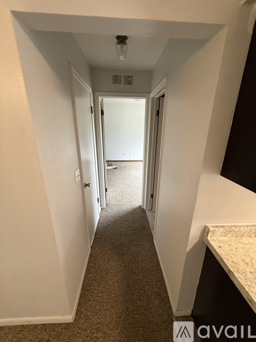 266 East Thirteen Mile Road 1 Apartment for Rent - Photo gallery 1