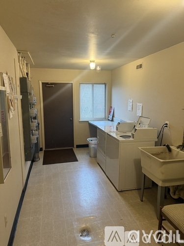 266 East Thirteen Mile Road 1 Apartment for Rent - Photo gallery 3
