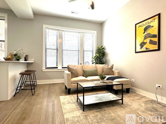 3834 N Wilton Ave 1 Apartment for Rent - Photo gallery 2