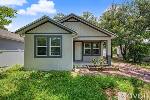 1614 E Mulberry Dr 3 Beds Apartment for Rent