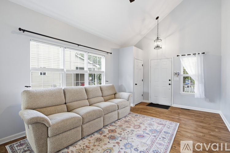 16 Wingate North Court 3 Beds Single Family Home for Rent - Photo gallery 4