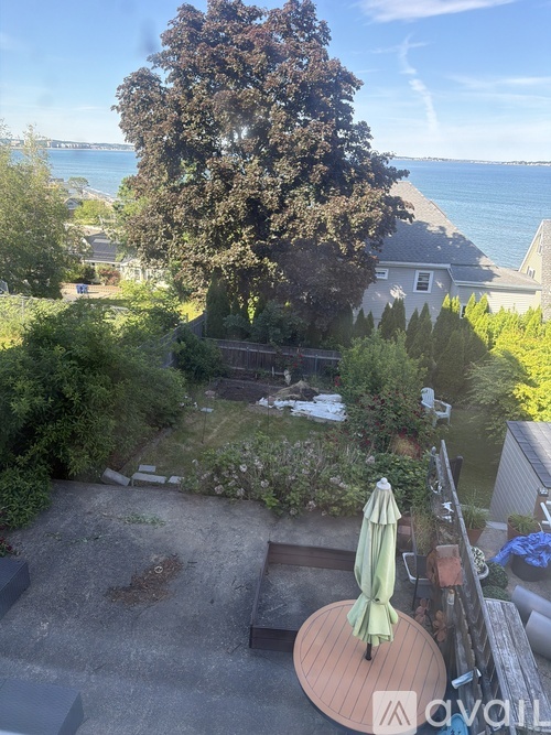 190 Bellingham Ave 1 Single Family Home for Rent - Photo gallery 4