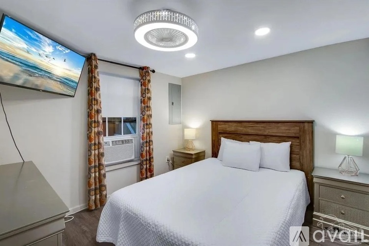 107 North D Street 2 Beds Townhouse for Rent - Photo gallery 3