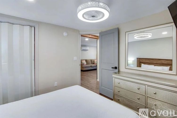 107 North D Street 2 Beds Townhouse for Rent - Photo gallery 5